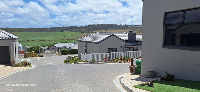 2 Bedroom Property for Sale in Reebok Western Cape